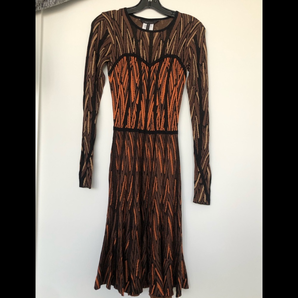 BCBG knee length printed dress